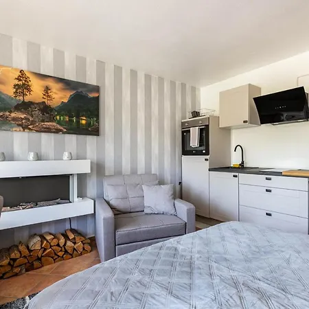 Ferienwohnung Mit Badestrand Gluecksburg Exterior photo